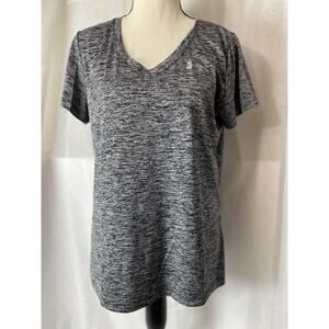 Under Armour Heatgear Women's Medium Athletic Top Short Sleeves V-Neck